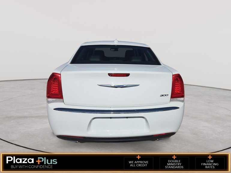 2018 Chrysler 300