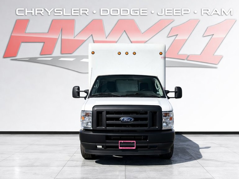 2023 Ford E-Series Cutaway BASE