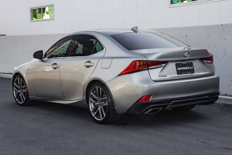 2018 Lexus IS