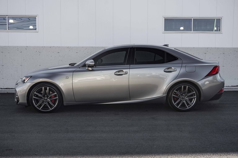 2018 Lexus IS