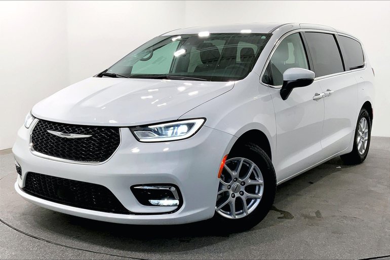 2023 Chrysler Pacifica Touring L FWD