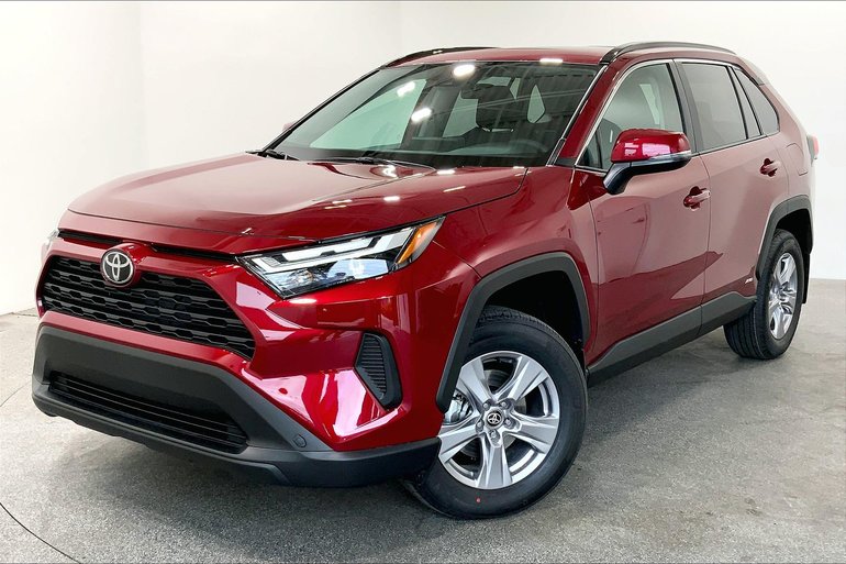 2025 Toyota RAV4 Hybrid XLE AWD