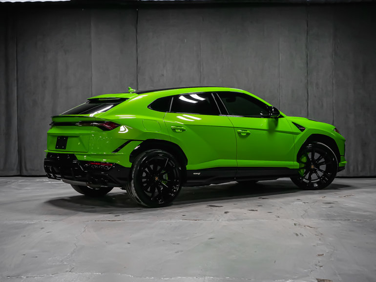 2024 Lamborghini Urus