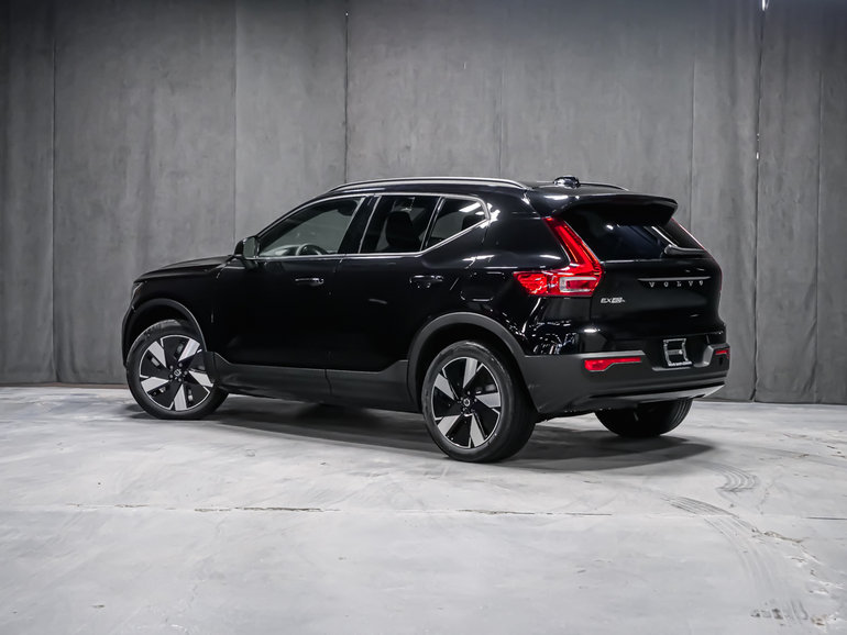 2026 Volvo EX40