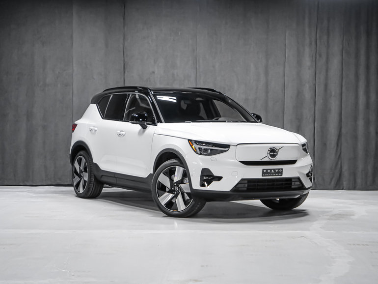 2026 Volvo EX40