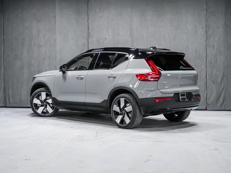2026 Volvo EX40