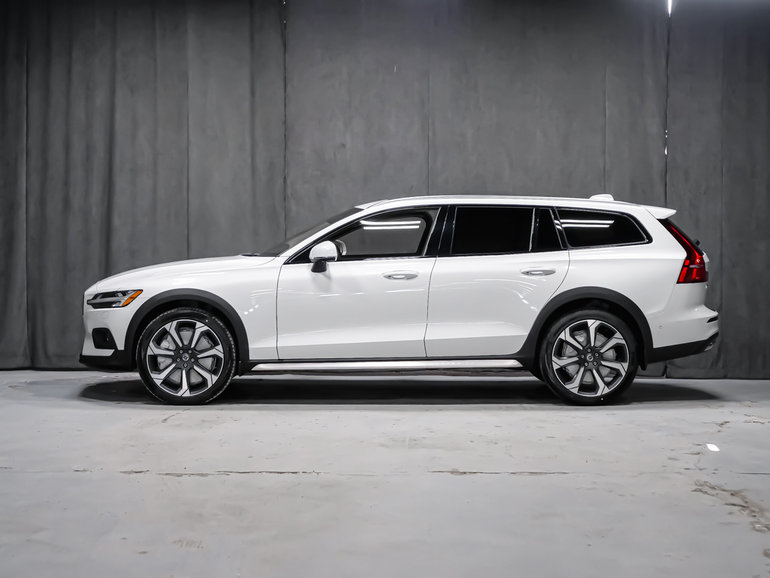 2026 Volvo V60 Cross Country