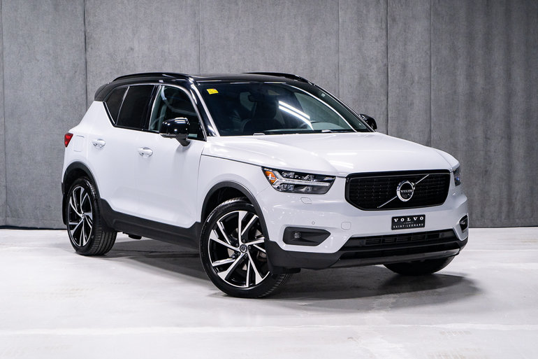 2022 Volvo XC40