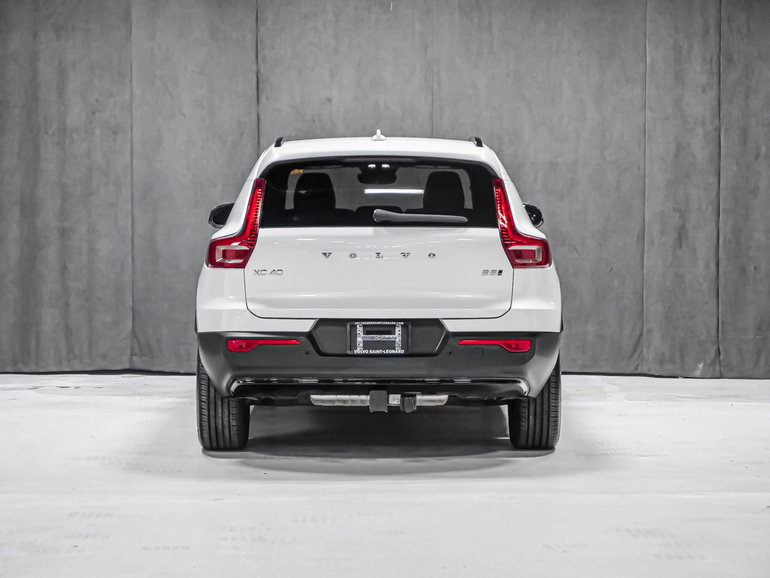 2026 Volvo XC40