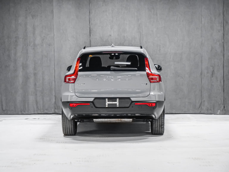 2026 Volvo XC40