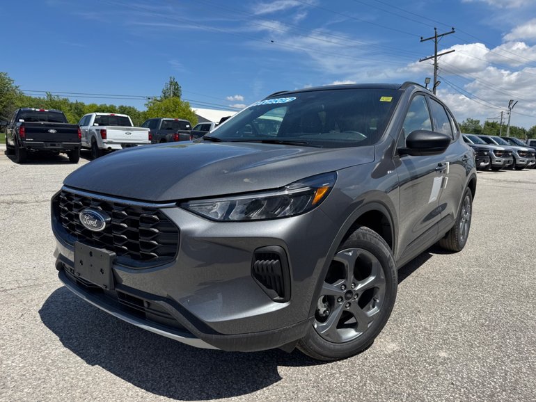 2025 Ford Escape Hybrid