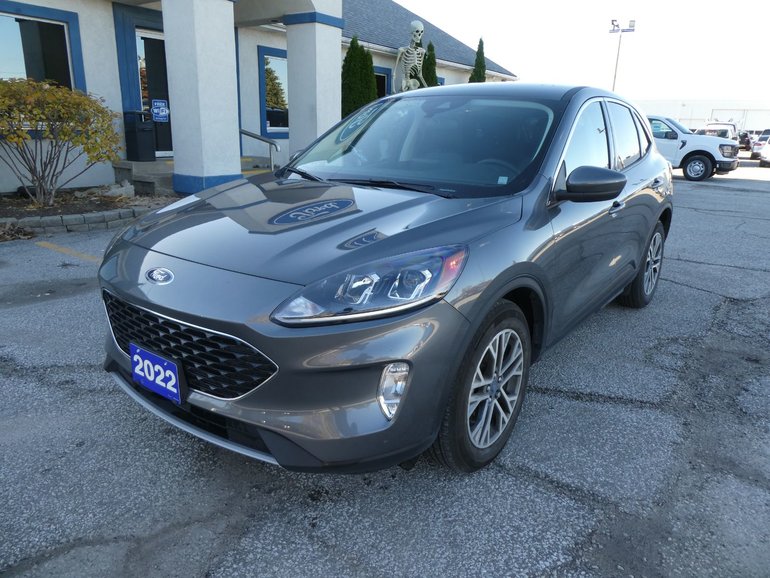 2022 Ford ESCAPE SEL