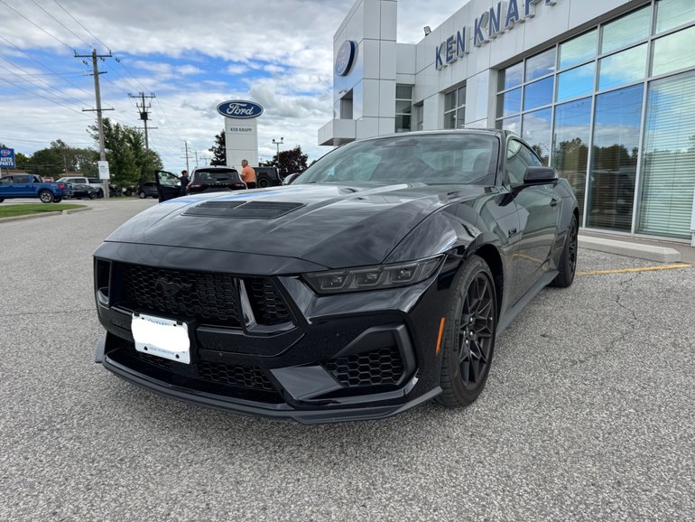 2025 Ford Mustang Fastback