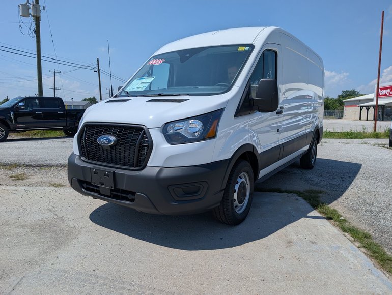 2025 Ford Transit T150