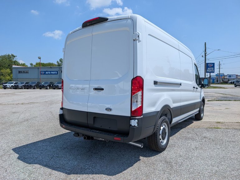 2025 Ford Transit T150