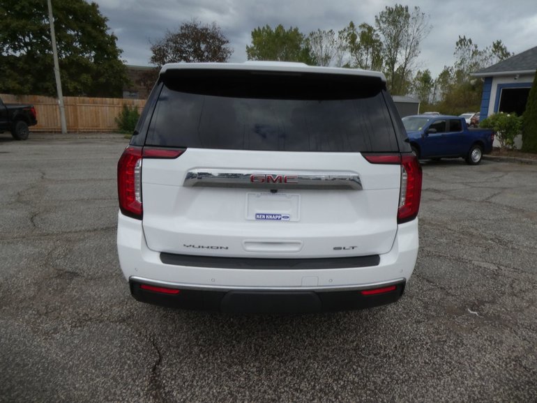 2022 GMC YUKON SLT