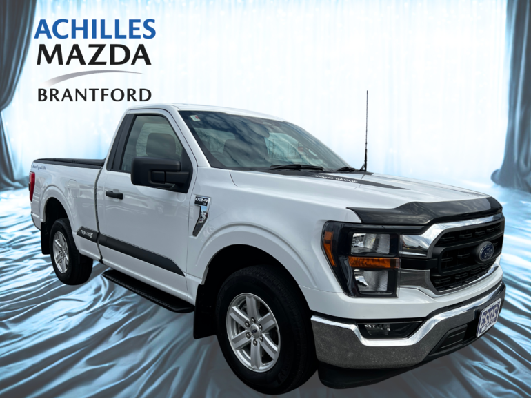 2023 Ford F-150 XLT - V8