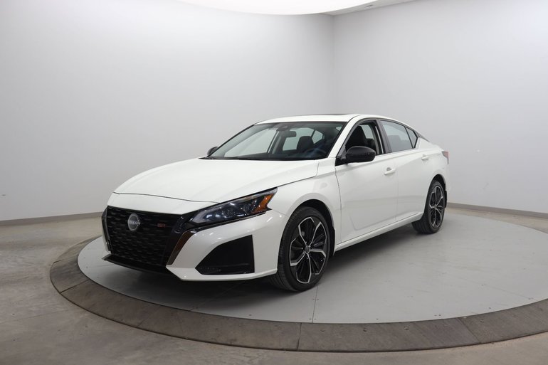 2023 Nissan Altima SR