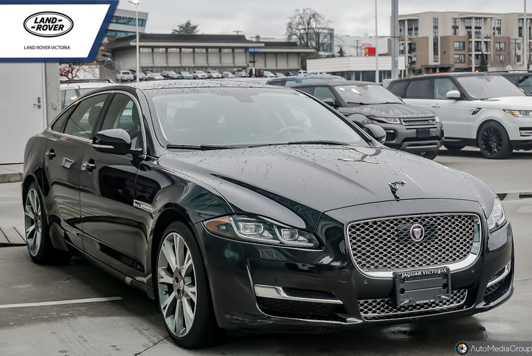 2017 Jaguar XJ