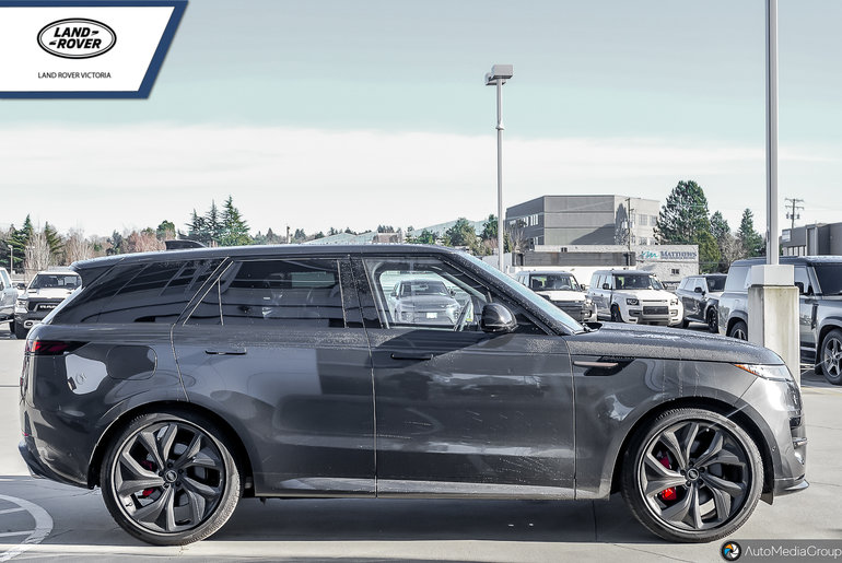 2025 Land Rover Range Rover Sport