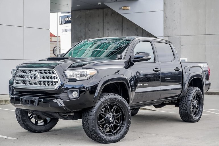 2017 Toyota Tacoma