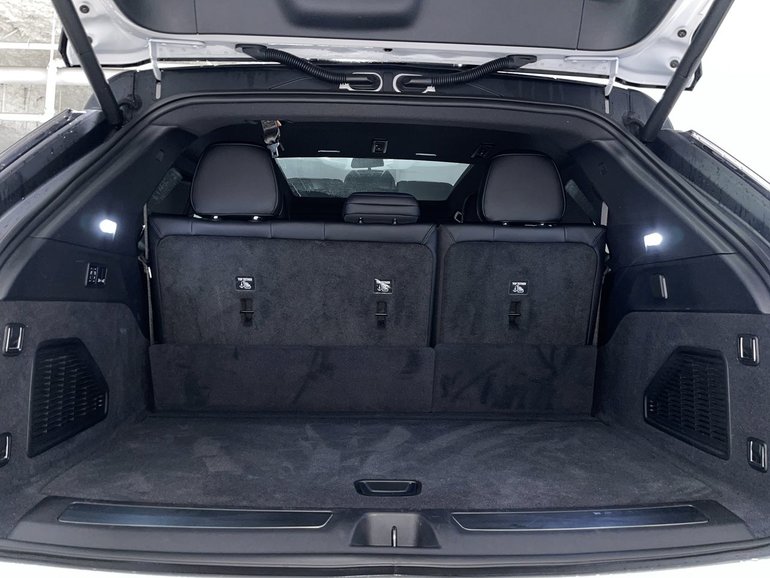 2025 Cadillac Escalade iQ