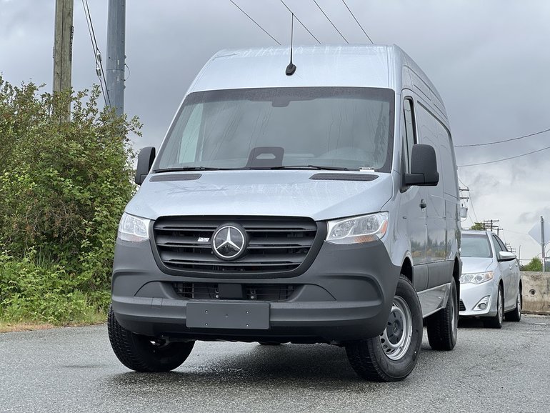 2025 Mercedes-Benz ESprinter