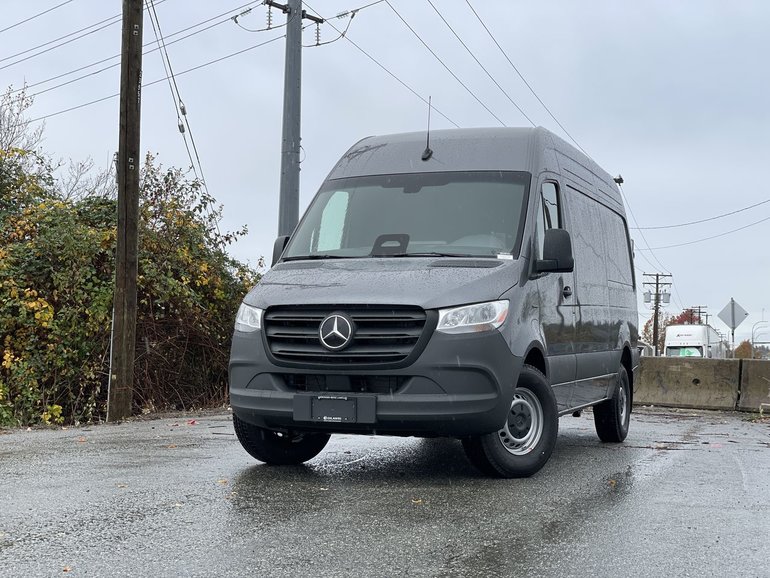 2025 Mercedes-Benz ESprinter