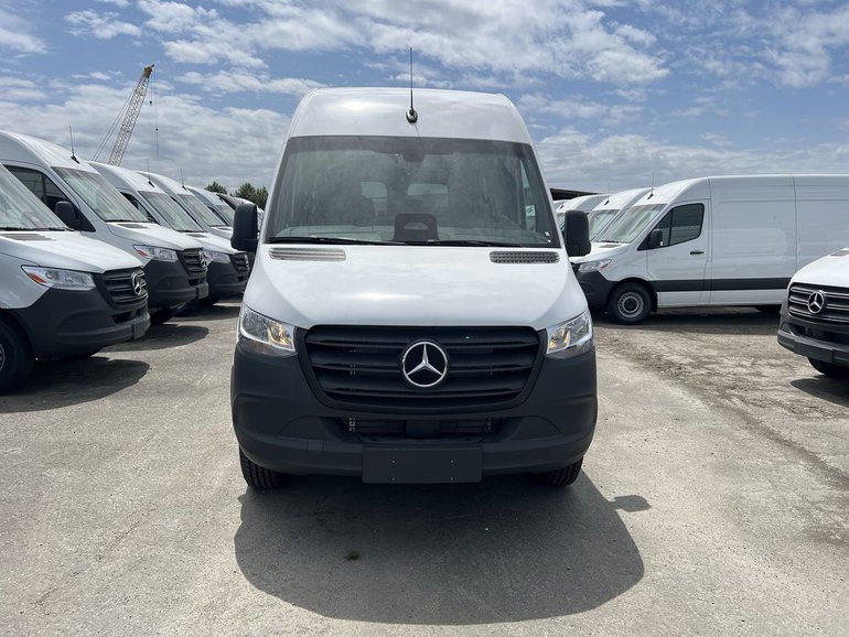 2025 Mercedes-Benz Sprinter 2500