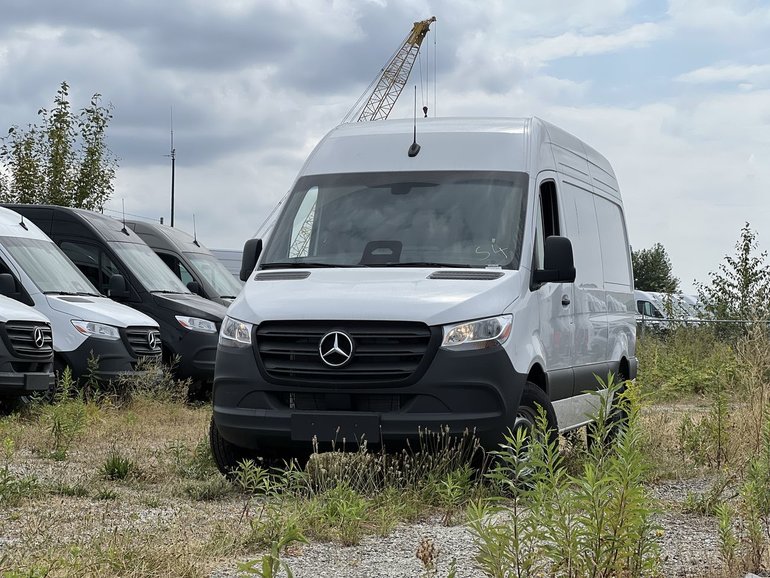 2025 Mercedes-Benz Sprinter 2500