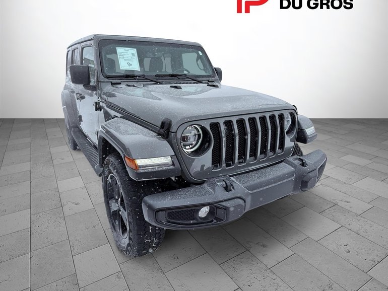 2022 Jeep Wrangler UNLIMITED SAHARA