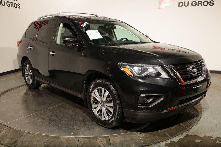 2018 Nissan Pathfinder SV