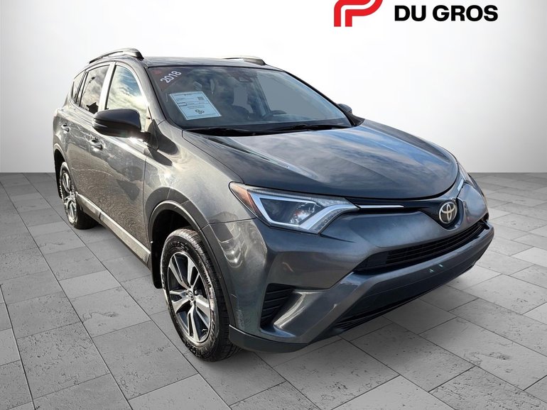 Toyota RAV4 LE 2018