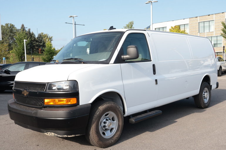 2024 Chevrolet Express Cargo 2500