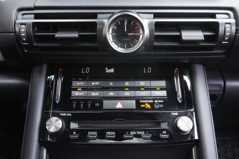 2024 Lexus IS