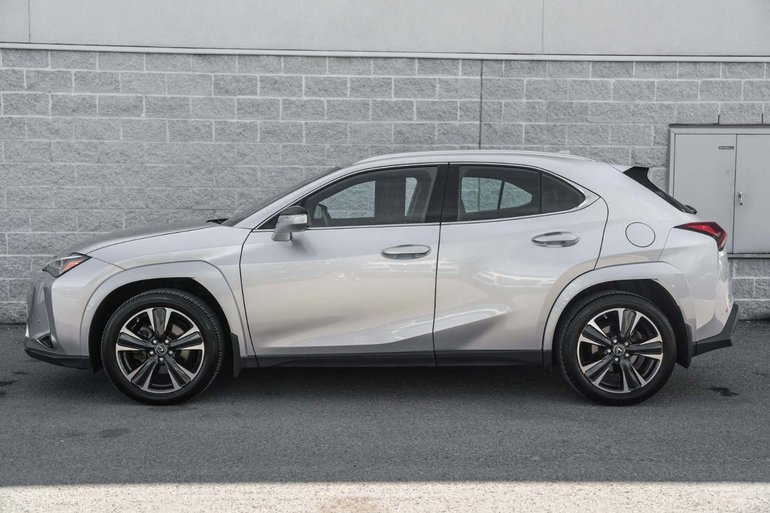 2024 Lexus UX
