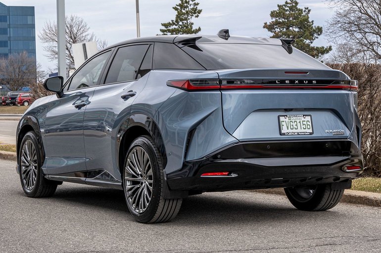 2025 Lexus RZ