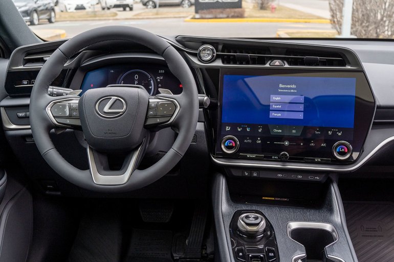 2025 Lexus RZ