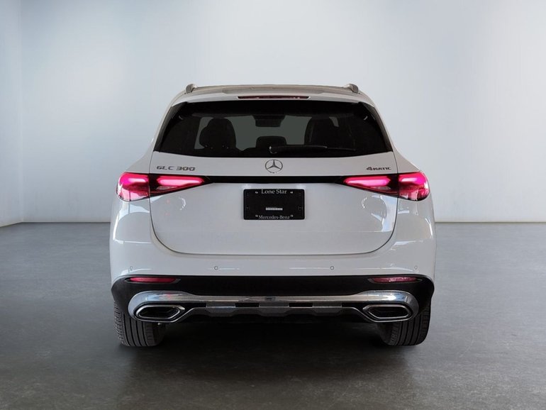 2025 Mercedes-Benz GLC