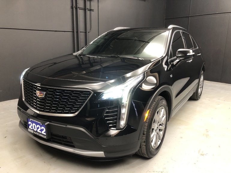 2022 Cadillac XT4 AWD Premium Luxury