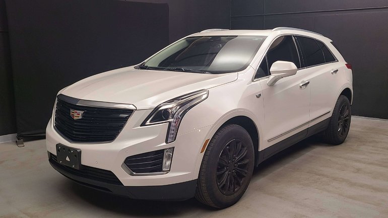 2017 Cadillac XT5 Luxury AWD Selling AS IS, AS TRADED...