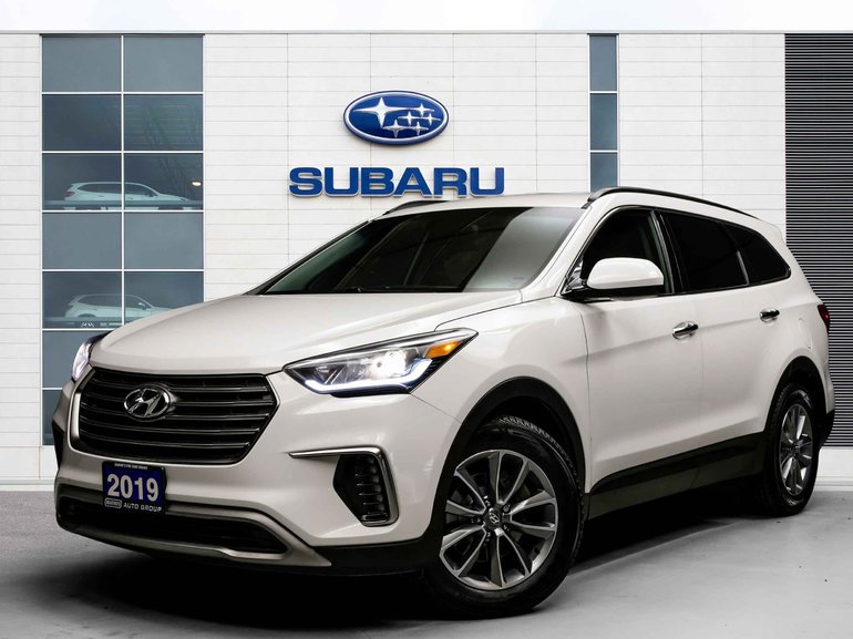 2019 Hyundai Santa Fe XL ESSENTIAL AWD / New Tires & Brakes!