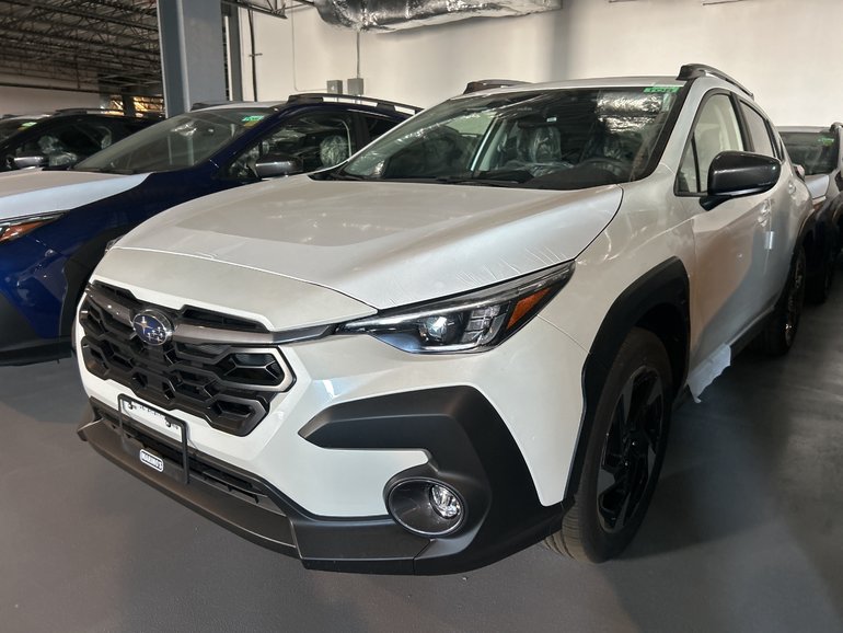 2025 Subaru Crosstrek Limited AWD / APPLE CARPLAY/ LEATHER / SUNROOF