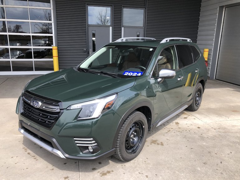 2024 Subaru Forester PREMIER Just arrived...