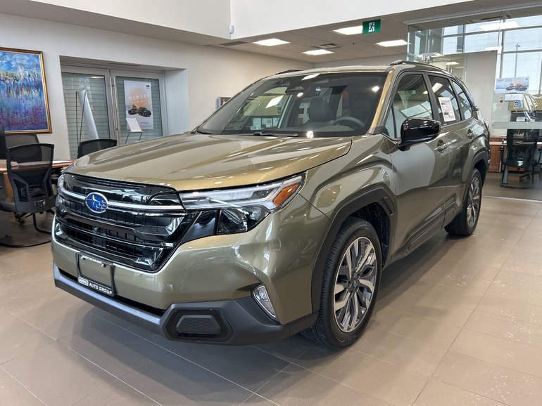 2025 Subaru Forester PREMIER