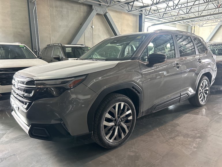 2025 Subaru Forester Premier AWD