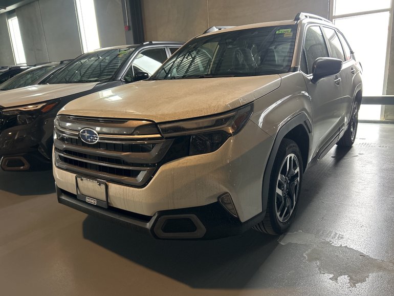 2026 Subaru Forester Limited AWD / LEATHER SEATS /PANOMIC ROOF