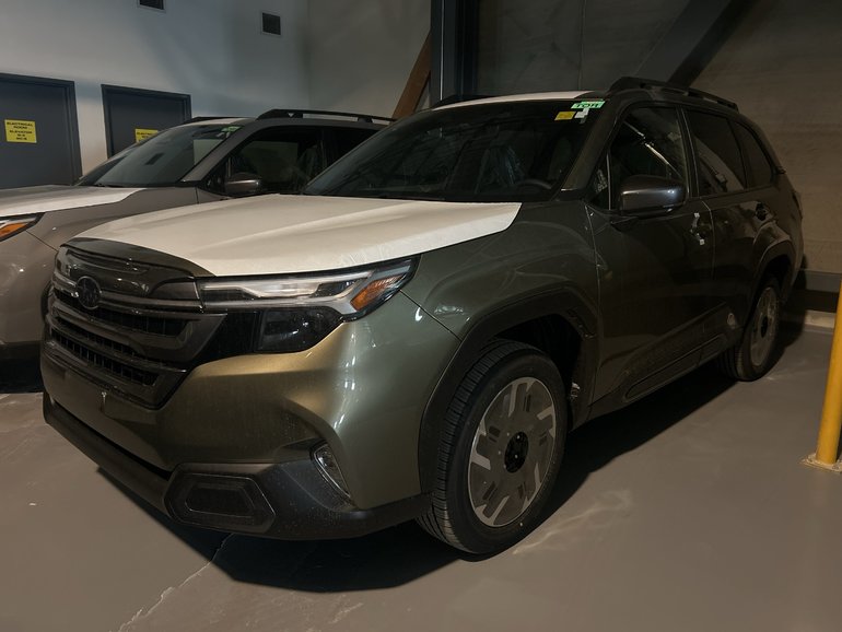 2026 Subaru Forester Limited AWD / LEATHER SEATS / APPLE CAR PLAY