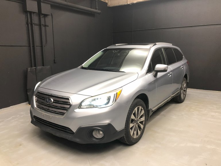 2017 Subaru Outback 3.6R Premier w-Tech Pkg > Selling AS IS, AS TRADED