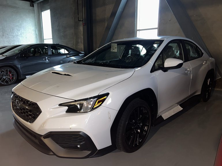 2024 Subaru WRX SPORT > Automatic / Sunroof / CarPlay Android Auto